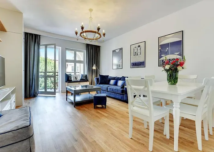 Na Monte Cassino W Centrum Sopotu By Grand * סופוט