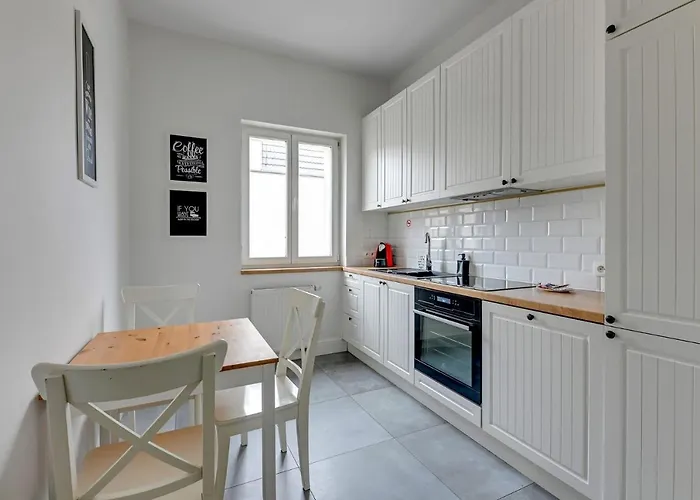 Na Monte Cassino W Centrum Sopotu By Grand * סופוט