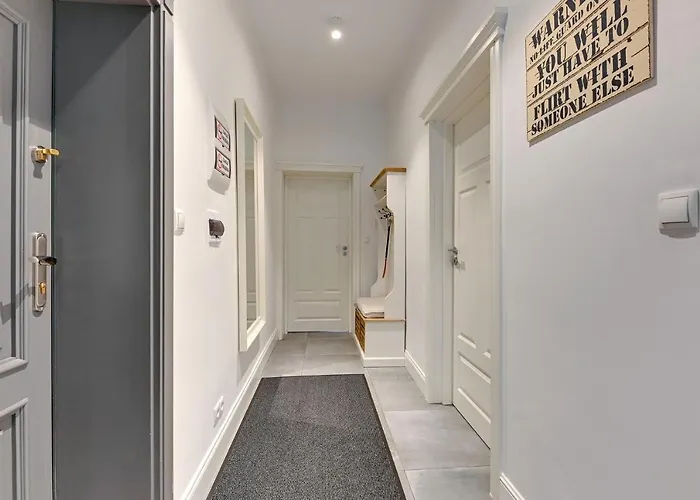 Na Monte Cassino W Centrum Sopotu By Grand דירה סופוט